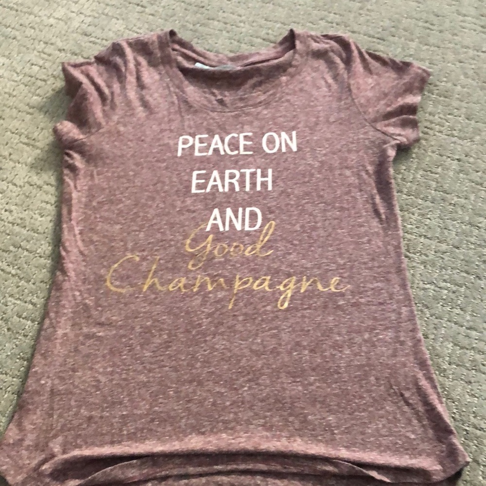 Maurice’s Peace on earth and good champagne tee
